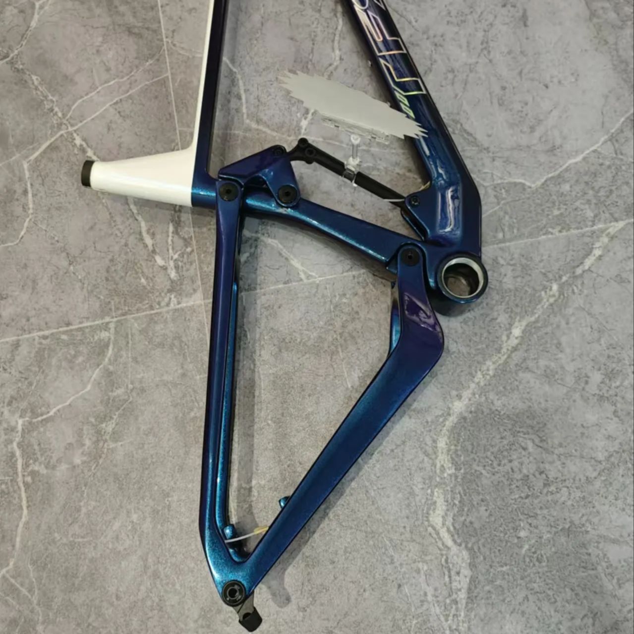New MTB Carbon Fiber Soft tail - đánh giá và giá Mountain Biking New Forest